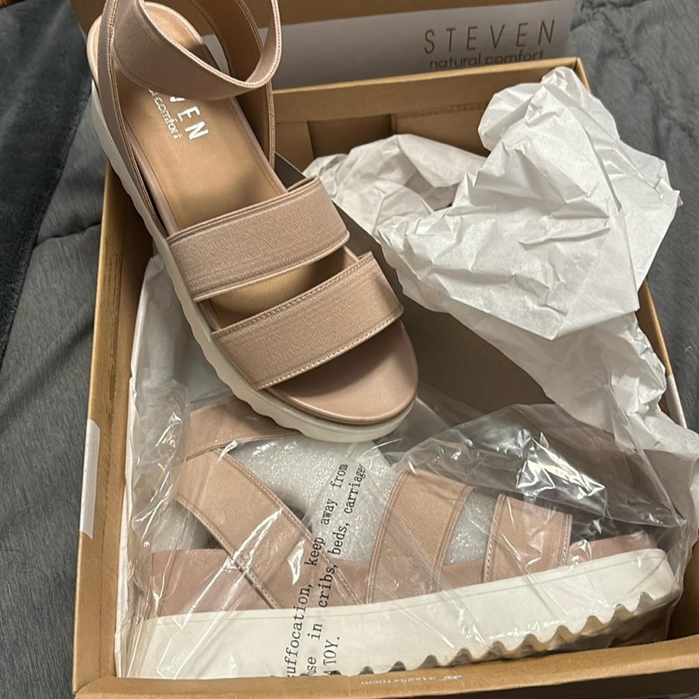 Blush sandals